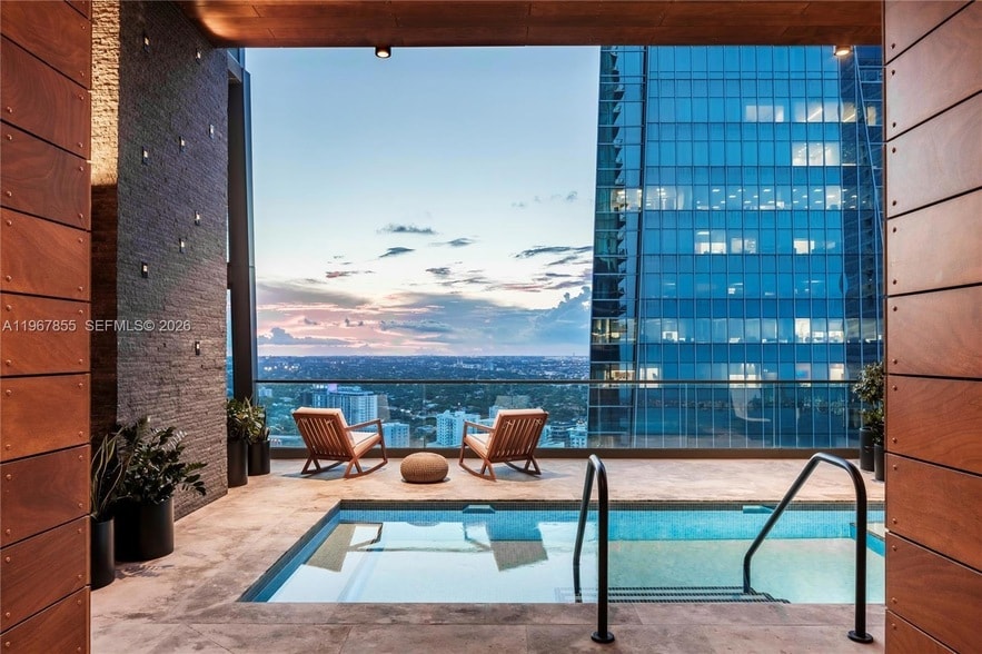 Photo - 1451 Brickell Ave Unidad 1406