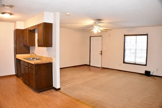 Photo - 214 Rials Dr Unit A
