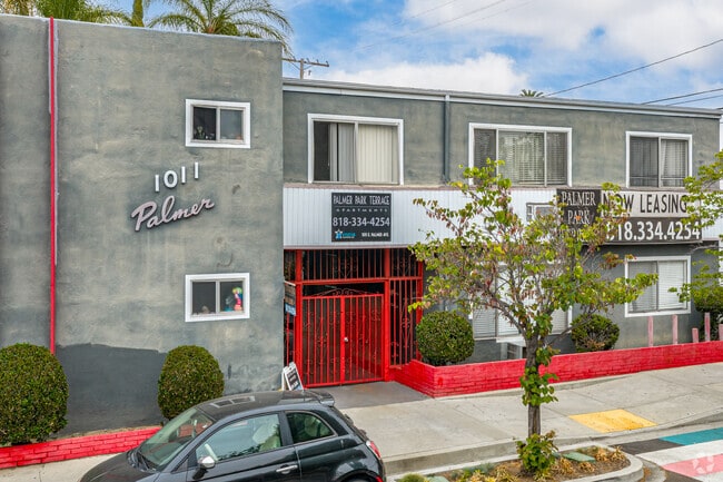 Community Entrance - Palmer Park Terrace