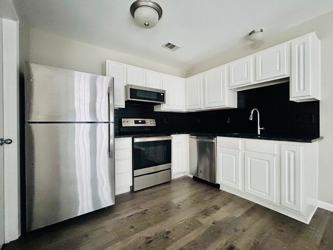 1135 Nashboro Blvd