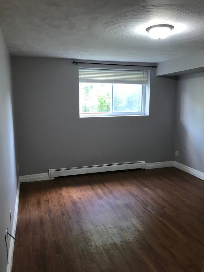 Photo - FIRST FLOOR BACHELOR APARTMENT AVAILABLE NOW Unit 106