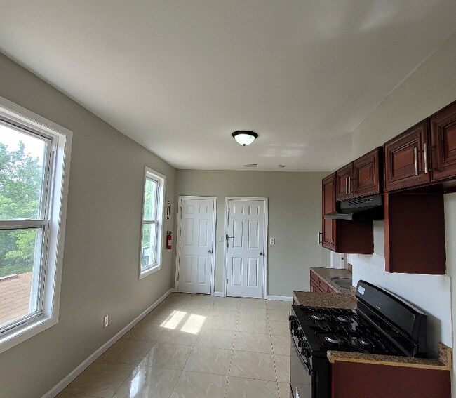 Photo - 893 Hunterdon St Unidad 3