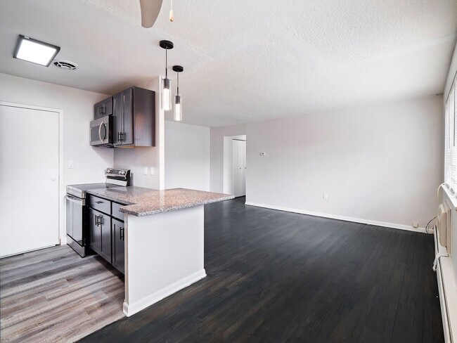 Coventry Mayfield Apartments