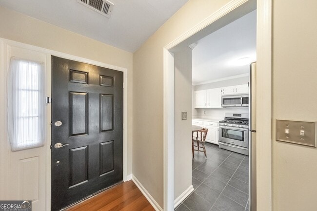 Photo - 2045 Fairways Ct