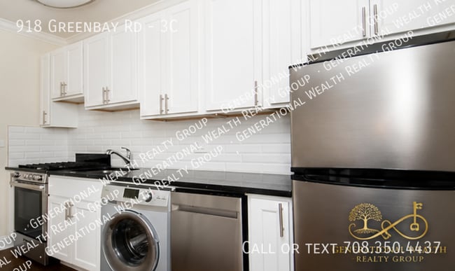Photo - 918 Green Bay Rd Unit 3C