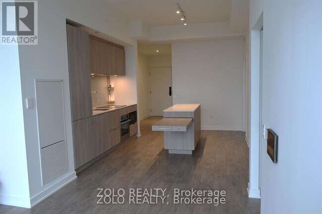 Photo - 28 Ann St Unit 1801