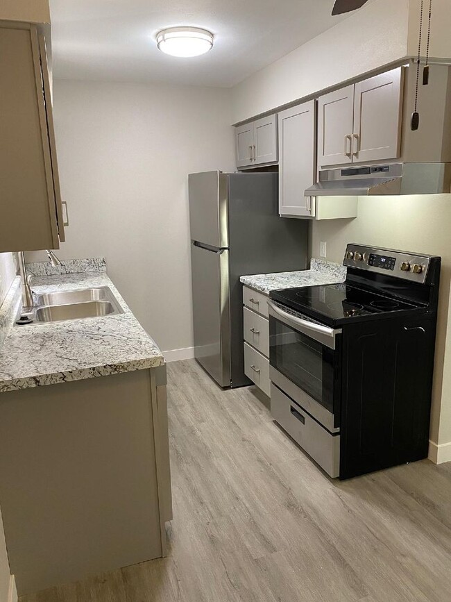 Photo - Newly Remodeled 2-Bedroom Apartment in Ore... Unit 221-07