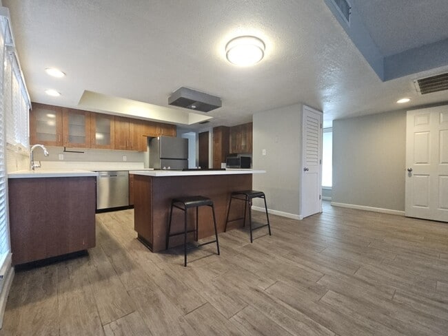 Photo - 3301 S Terrace Rd
