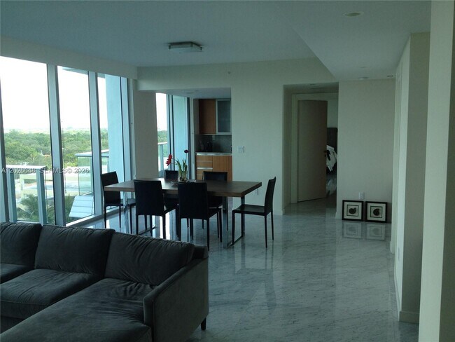 Photo - 2627 S Bayshore Dr Unit 1208