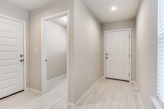 Photo - 168 Heather Glen Way