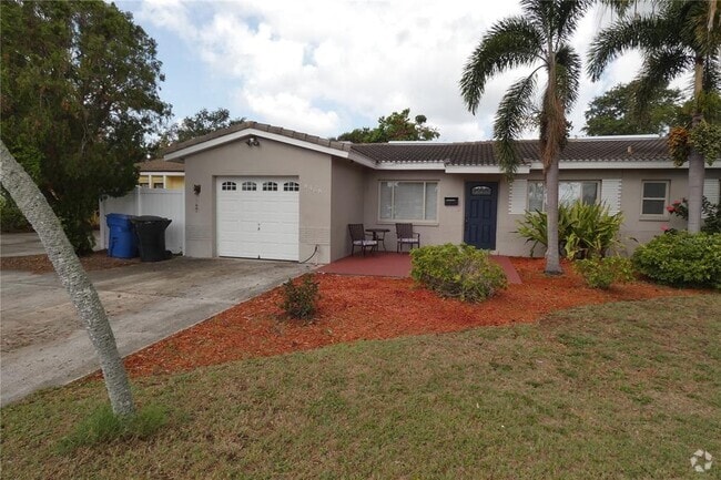Building Photo - 8468 7th Way N Rental