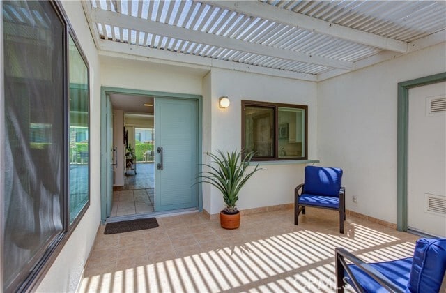 1911 Grand Bahama Dr E
