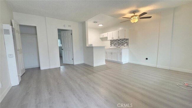 Photo - 1807 W Sumac Ln Unit 2