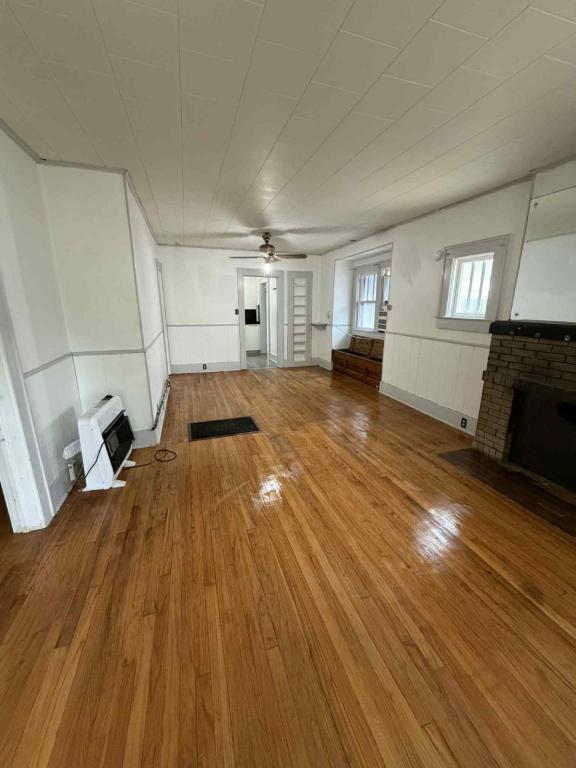 Photo - 1108 Grove St