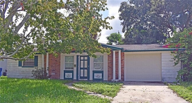 Building Photo - 3636 Wiltshire Dr Rental