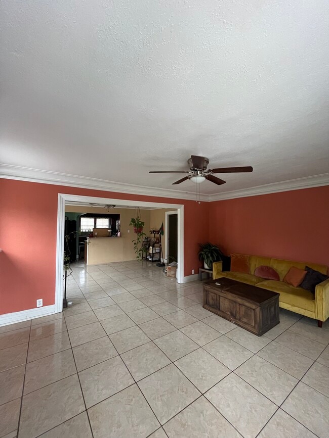 Photo - 4327 Kenwood Ave Unit Front House