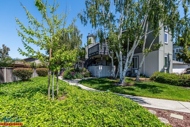 Photo - 695 Blackford Ct Condo Unit 695