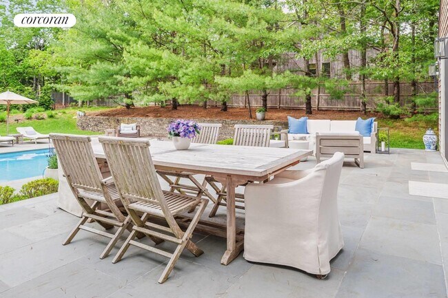 Photo - 54 Whooping Hollow Rd