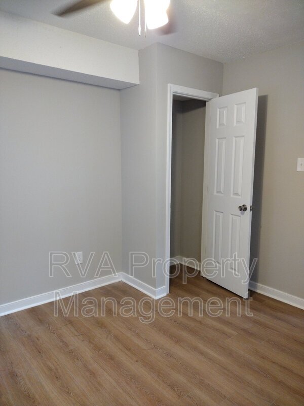 Photo - 3902 Birdbrook Dr