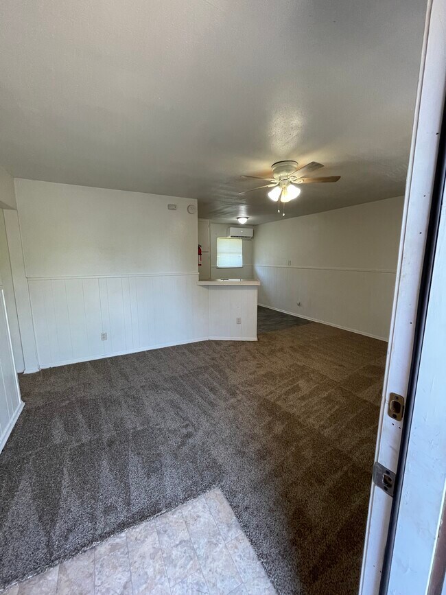 Photo - 3405 Drew St Unit 2