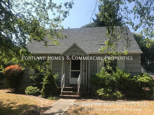 Charming 3-Bedroom Gem on North Willamette... - Charming 3-Bedroom Gem on North Willamette... House