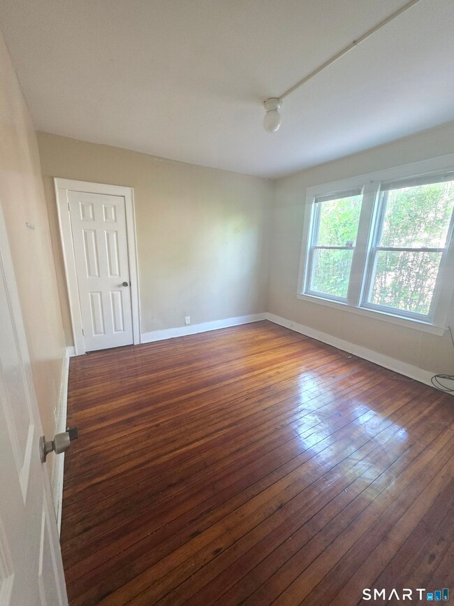 Photo - 242 Enfield St Unit 1