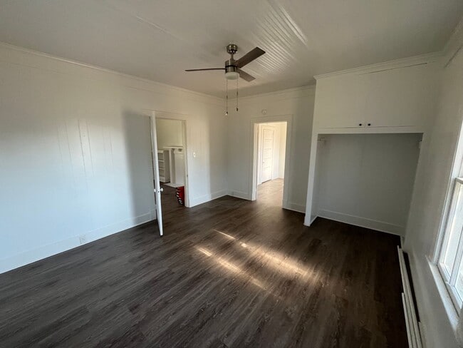 Photo - 2635 British Rd