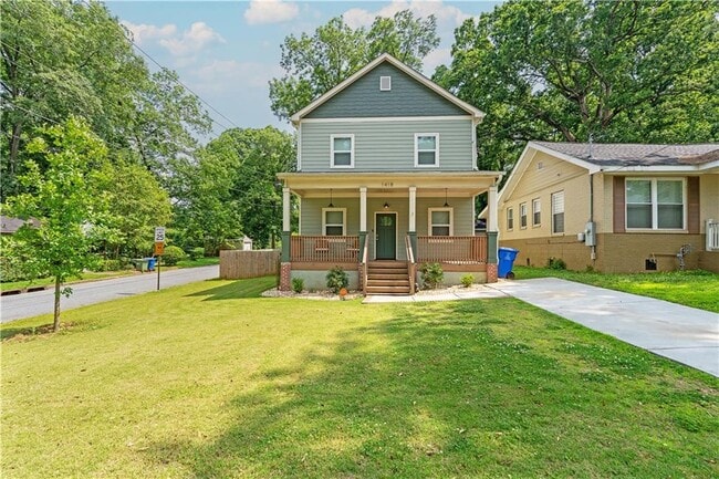 Photo - 1418 Allegheny St SW House