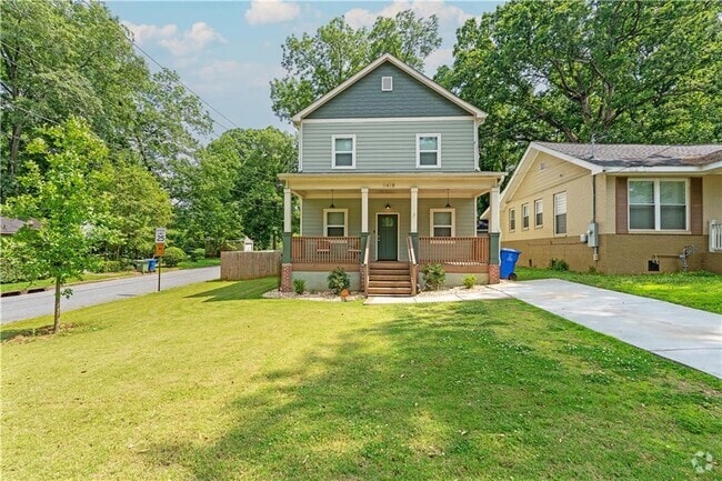 Building Photo - 1418 Allegheny St SW Rental