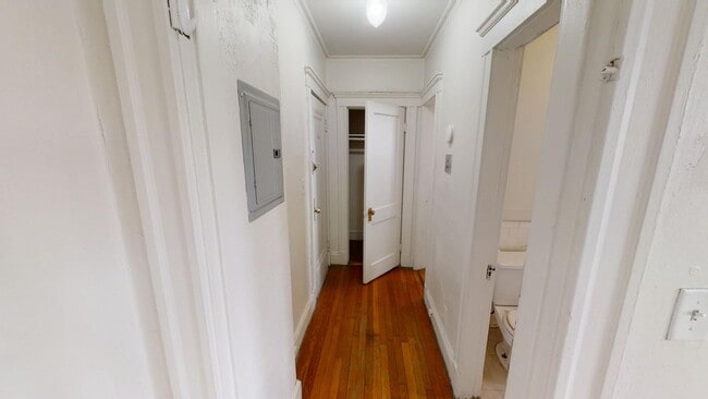 Photo - 1111 Boylston St