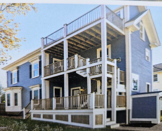 Photo - 206 Winthrop St