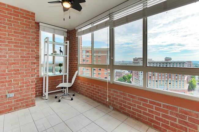 Photo - 2181 Jamieson Ave Unit 1905