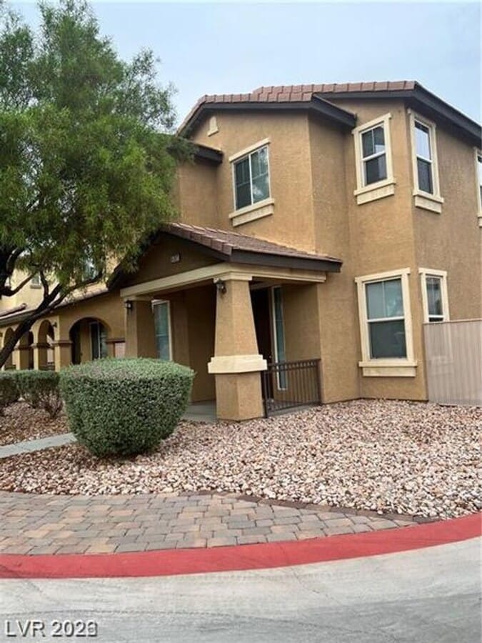 Beautiful 3-Bedroom Home with Loft in North Las Vegas - Beautiful 3-Bedroom Home with Loft in North Las Vegas