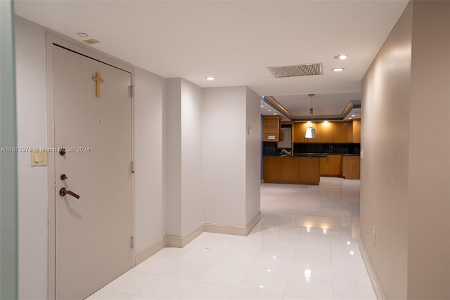 Photo - 2333 Brickell Ave Condo Unit 610