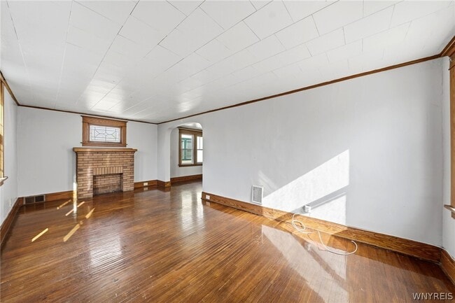 Photo - 220 Dartmouth Ave