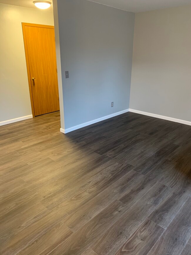 Photo - 930 Iowa Ave Unit 3