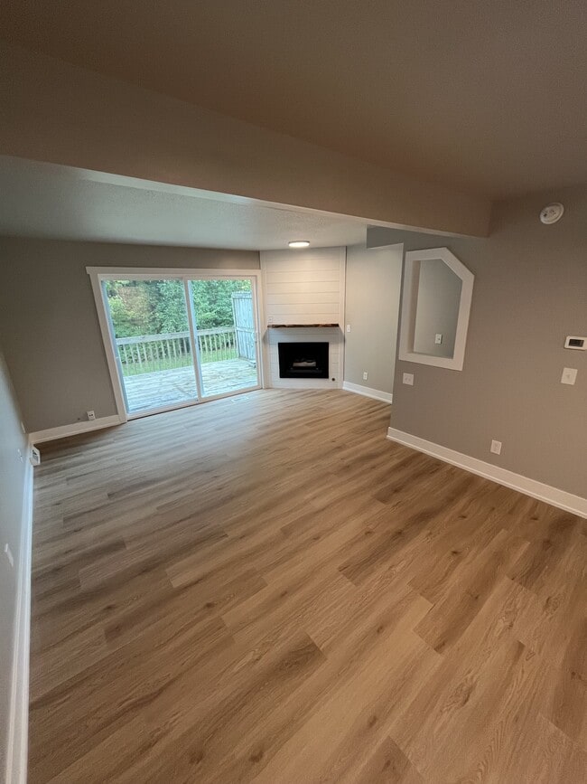 Photo - 8002 Green Meadow Ct