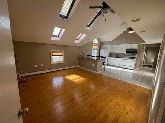 Building Photo - 23 Marsh St Unit 2