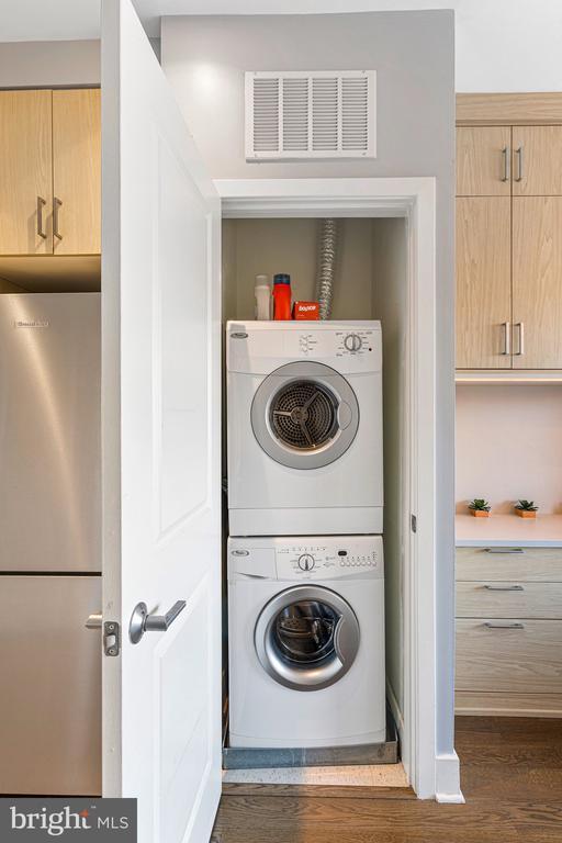 Photo - 2550 17th St NW Unit 511