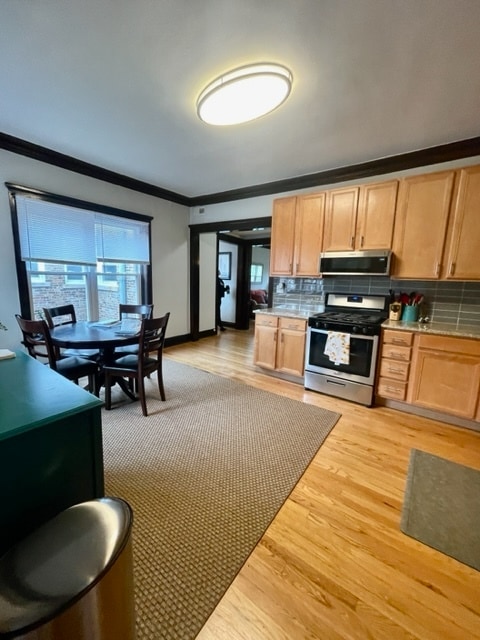 Photo - 4452 N Winchester Ave Unit 3