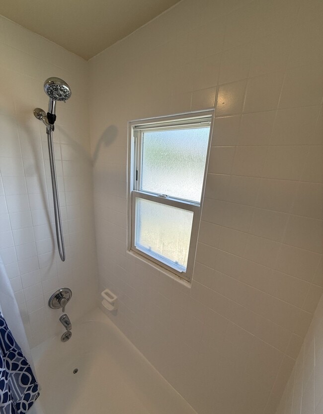 Photo - 1721 N Glenoaks Blvd Unit 1721