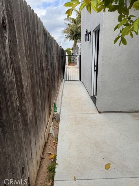 Photo - 401 Lemon St