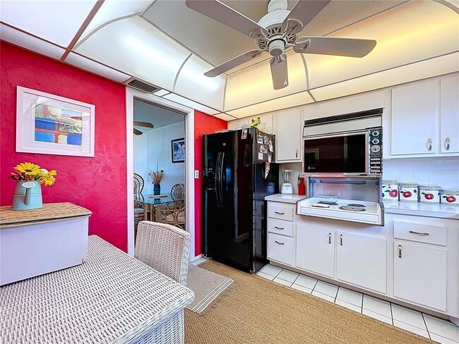 Photo - 4650 Cove Cir Unit 209