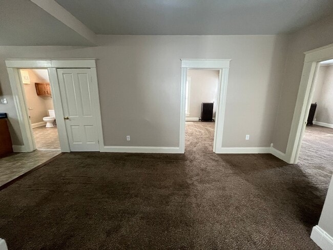 Photo - 1209 Scott Ave Unit Apt 3