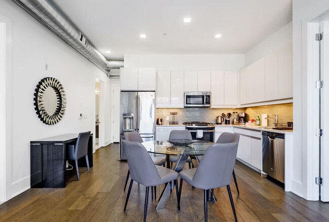 Photo - 1424 Adams St Unidad ID1295528P