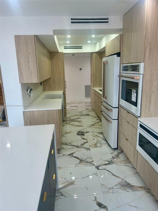 Photo - 5480 N Ocean Dr Unit B1B