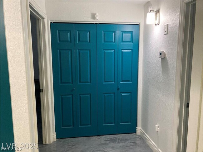 9050 W Warm Springs Rd Unit 1027