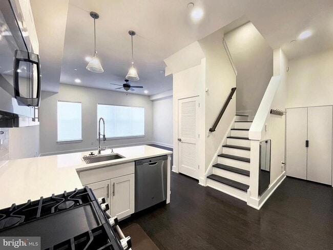 Building Photo - 514 W Montgomery Ave Unit 7 Rental