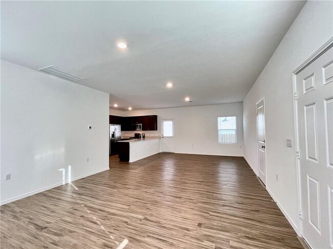 Photo - 2408 Nightview Dr