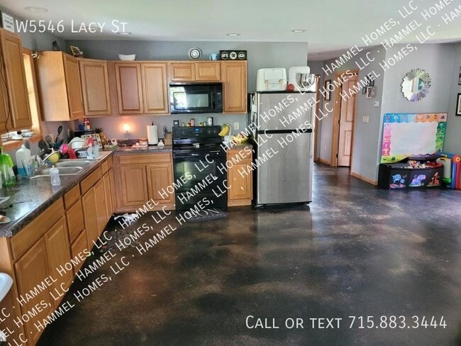 Photo - W5546 Lacy St